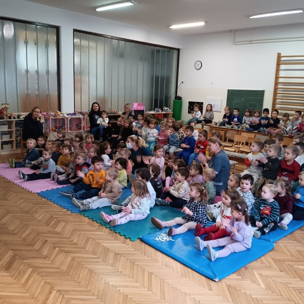 Predstava Robot Roko u našem vrtiću - slika broj: 2